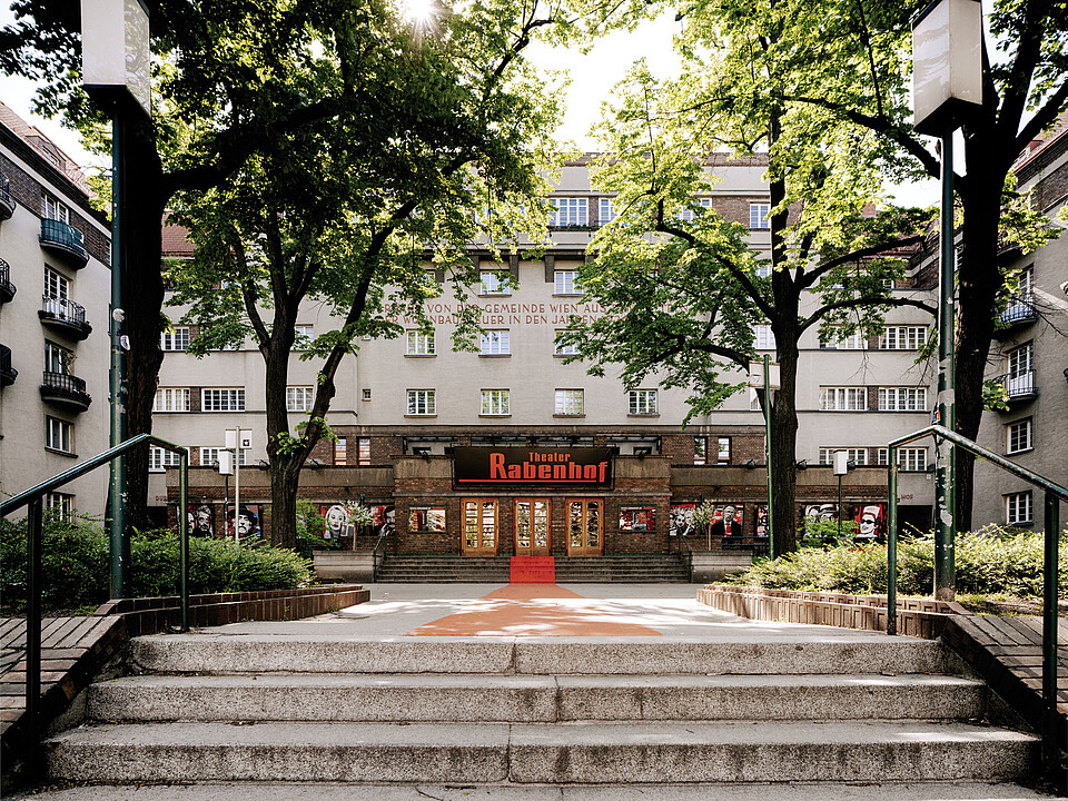 Theater Rabenhof The stairway entrance to the Rabenhof theatre.